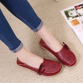 LOSTISY Big Size Leather Hollow Out Floral Breathable Soft Comfy Lace Up Flat Shoes