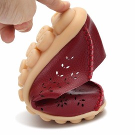 LOSTISY Big Size Leather Hollow Out Floral Breathable Soft Comfy Lace Up Flat Shoes