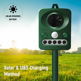 Ultrasonic Animal Repeller Solar Electronic Animal Repeller Outdoor Waterproof with Flashing LED Light USB Charging for Foxes Mice Birds Skunks